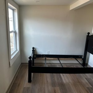 Orchard_bedroom